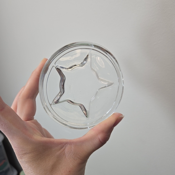 Clear Glass Star Vintage Stacking Coasters Ash Trays - Set of 4 - Picture 4 of 5